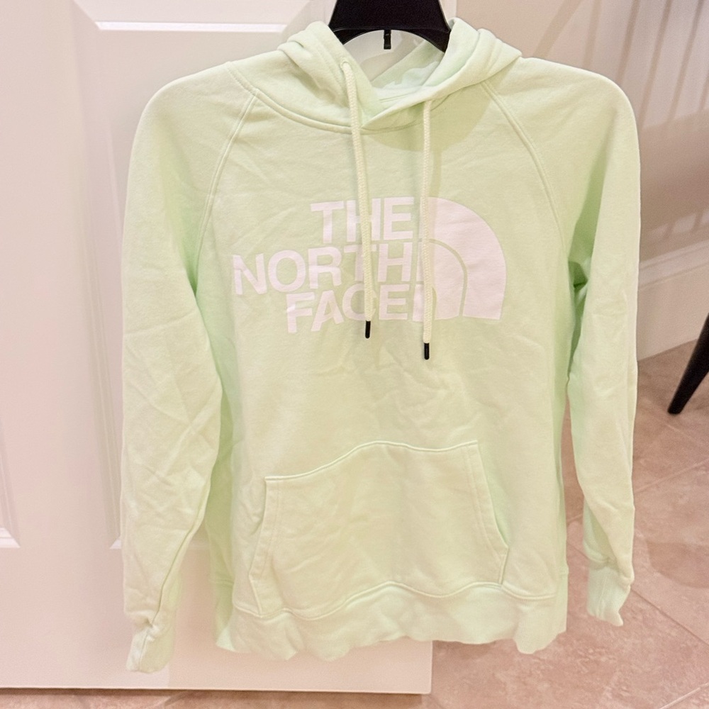 THE NORTH FACE women’s HALF DOME PULLOVER HOODIE